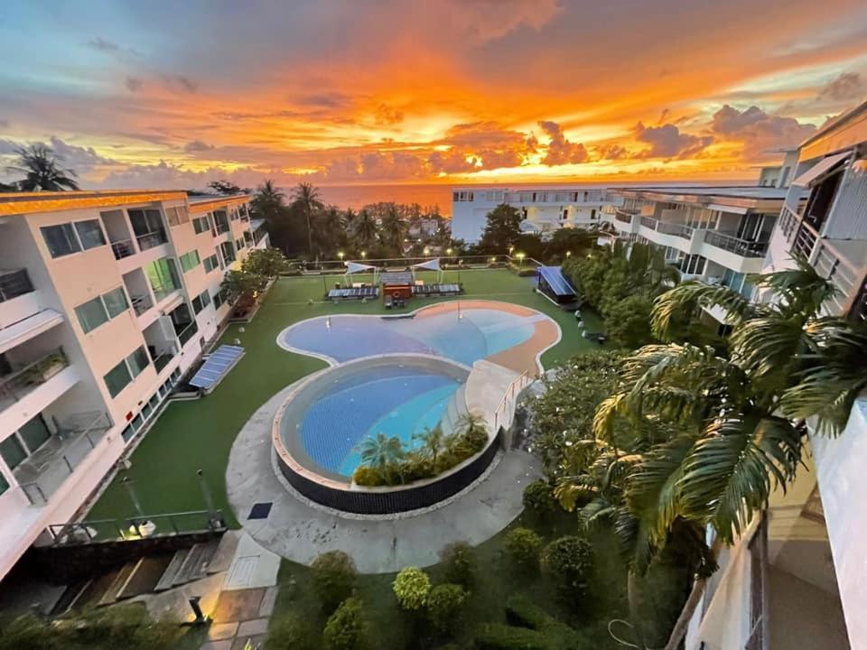 Karon Butterfly Kata Hill Condo By The Sea Ban Karon Экстерьер фото